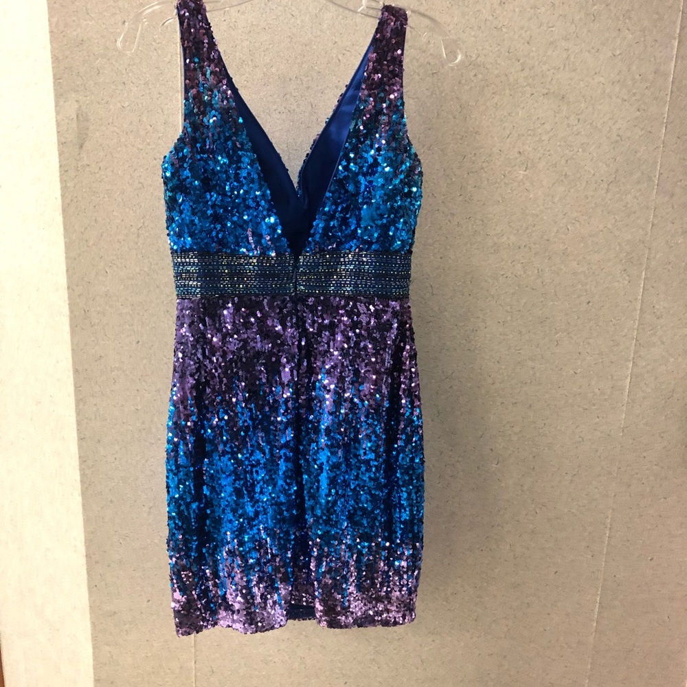 Blue and purple ombré sequined dress-size 6.